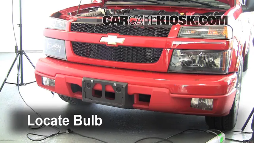 2007 Chevrolet Colorado LT 3.7L 5 Cyl. Crew Cab Pickup (4 Door) Lights Highbeam (replace bulb)